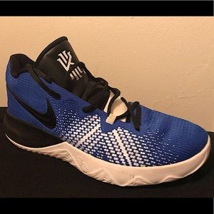 Kyrie Flytrap - Size 11 🔥